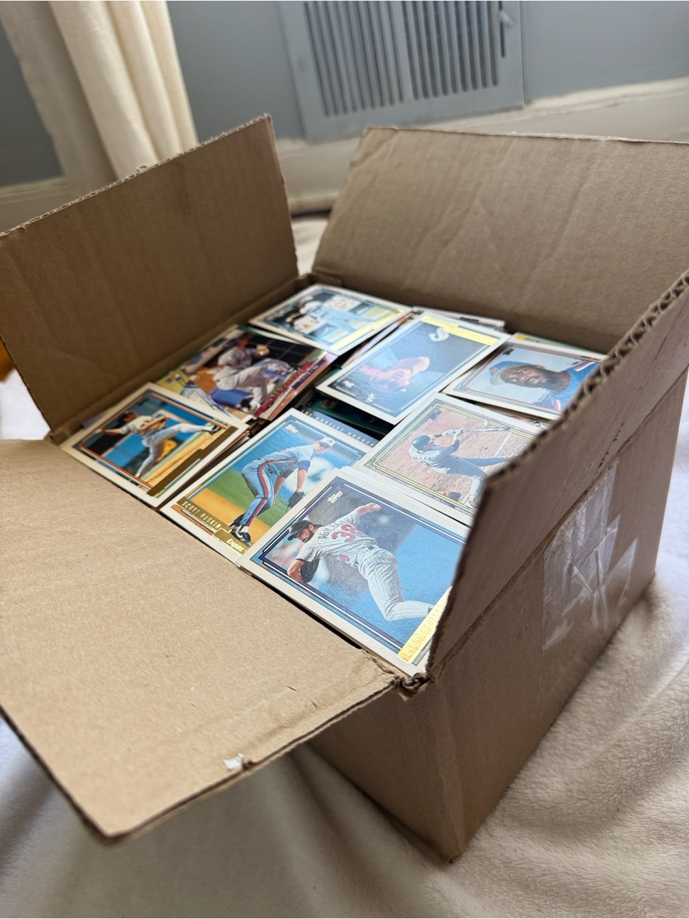 Baseball Card Lot - Unbranded Brown Box of Mixed Cards